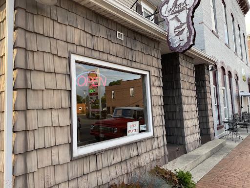 Michael's Pizza-West Liberty